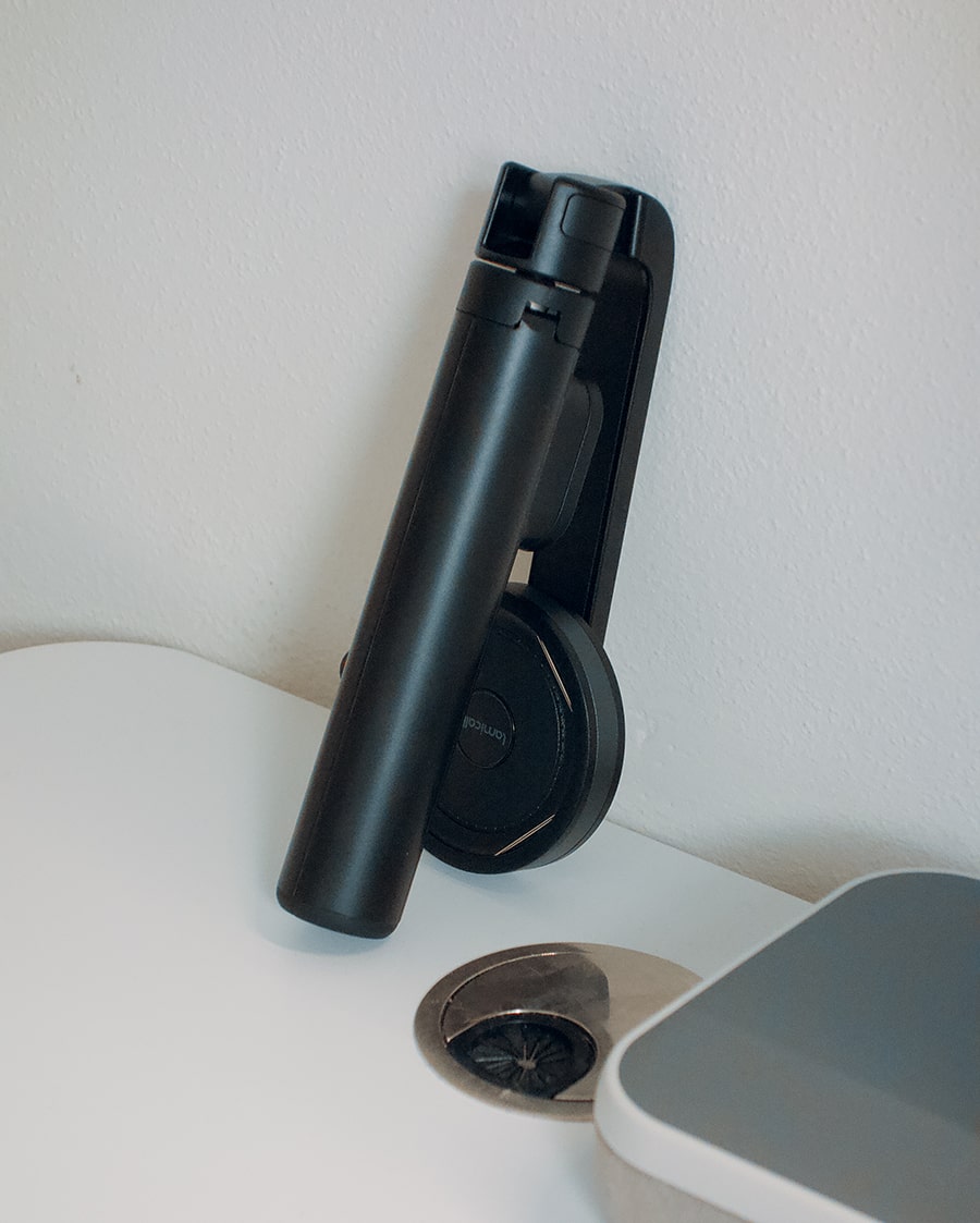 Selfie Stick with Wireless Remote. Magnetic Phone Tripod Stand for Livestreming. Video Recording - Image 8